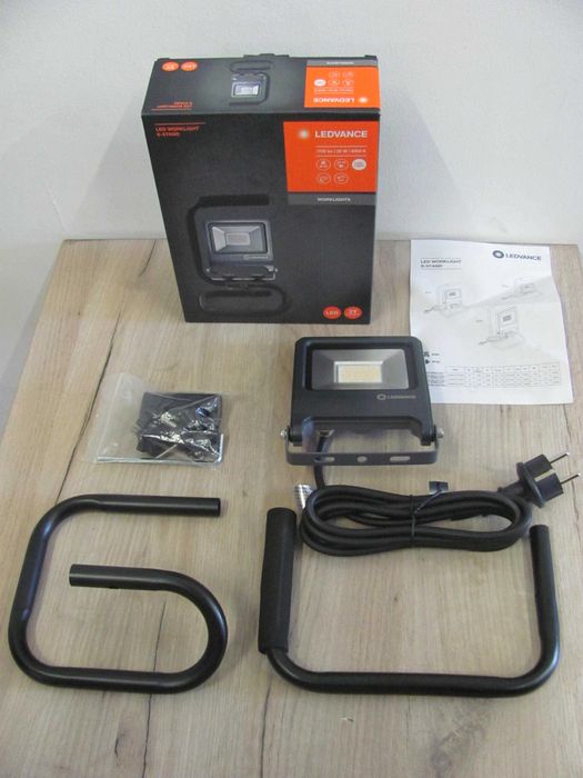 Nowe 2 Lampy robocze LEDVANCE LED 20W IP65 1700lm
