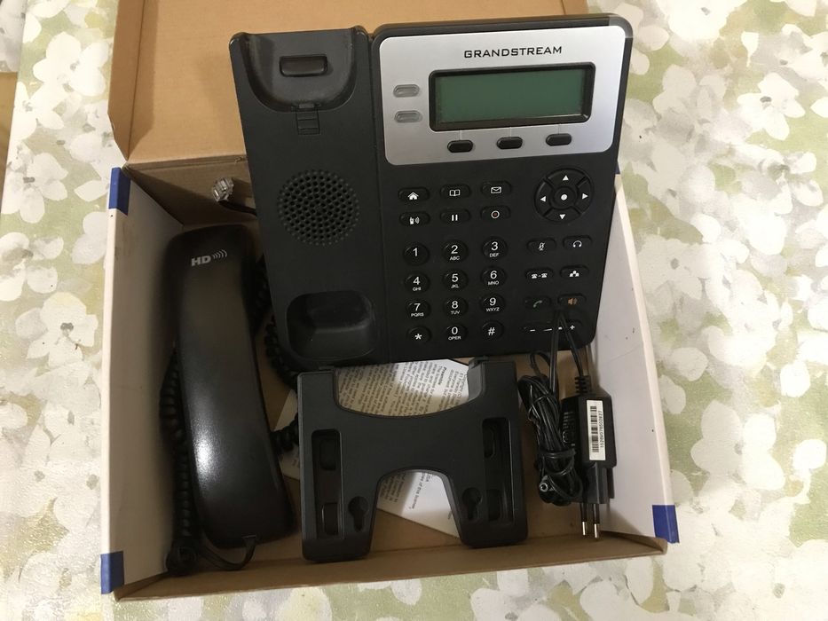 IP-телефон для бизнеса Grandstream GXP1625 VoIP в офис с адаптаром пит
