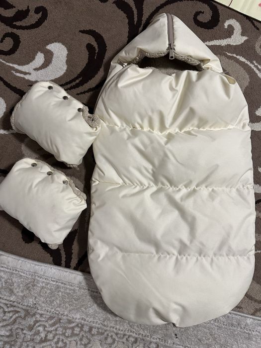 Конверт з муфтами в коляску 0-9 місяців