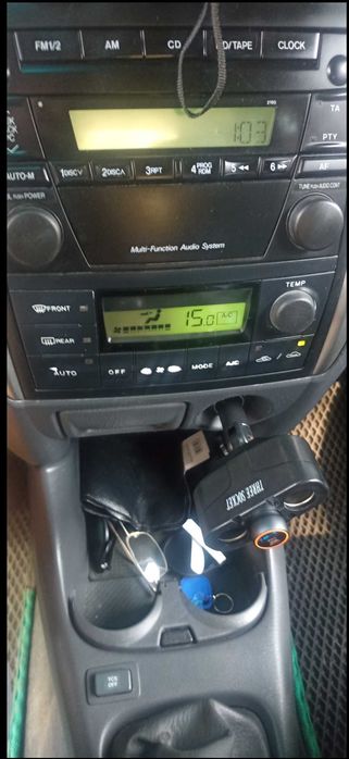 Автомобіль Mazda premacy