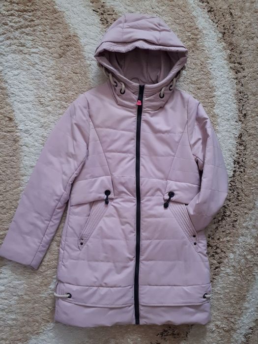 Продам куртку для девочки (осень-весна)