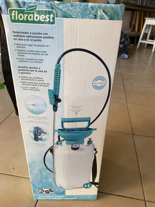 Lote de duas máquinas para pulverizar à pressao