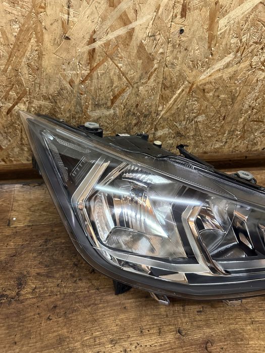 Передні фари LED Seat Ibiza 5 Сеат Ібіца 5 2017- ціна за одну