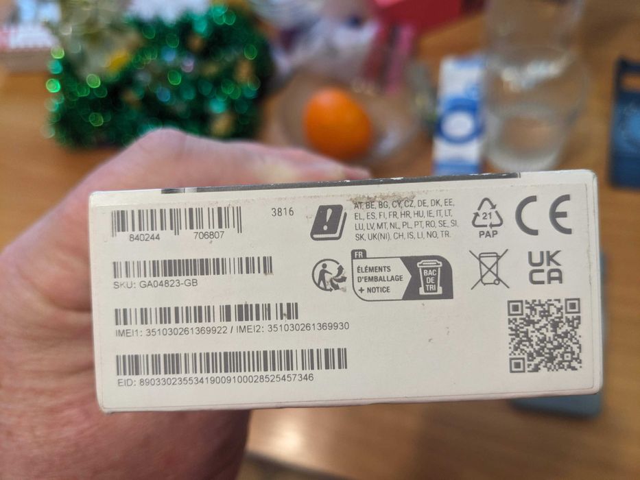 Google Pixel 8, neverlok, 128 Gb, комплект