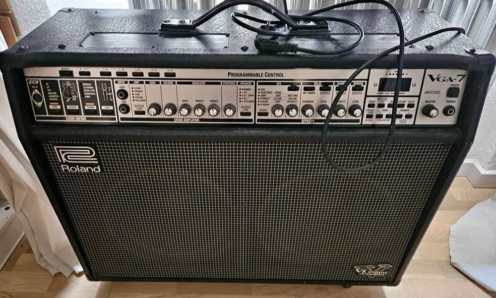 Roland vga-7 wzmacniacz gitarowy Basowy Gitara