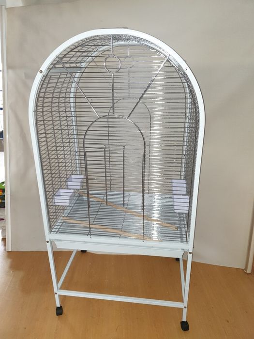 Diversas Gaiolas grandes