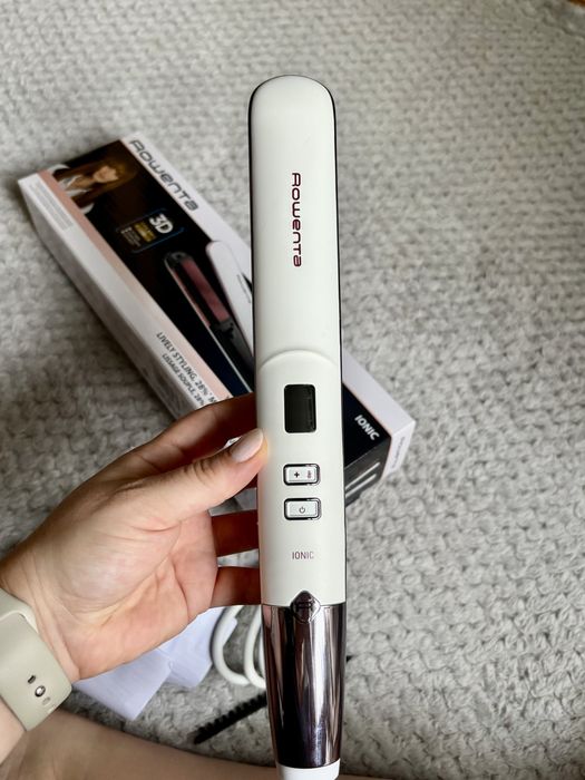 Prostownica Rowenta 3D Volume Booster Ionic