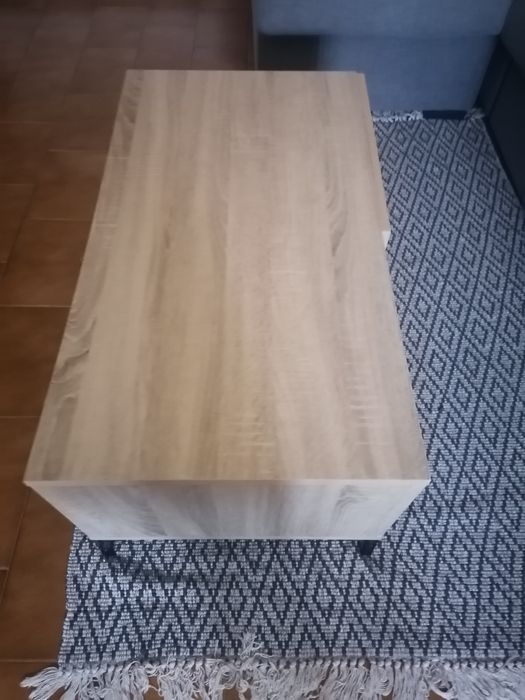 Mesa de centro em carvalho