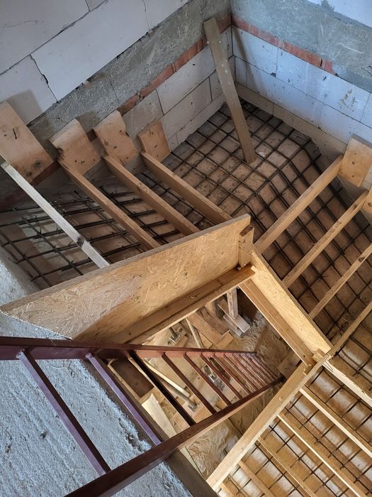 Schody betonowe szalowanie