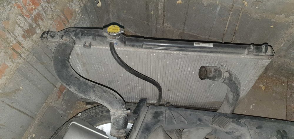 Części lexus ls 430 lampa, kolektor, skrzynia z dwumasem, chłodnica, KIEROWNICA