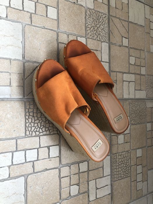 Капці на платформі Zara