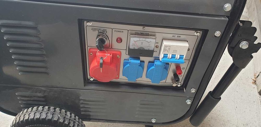 Agregat prądotwórczy 230/380V