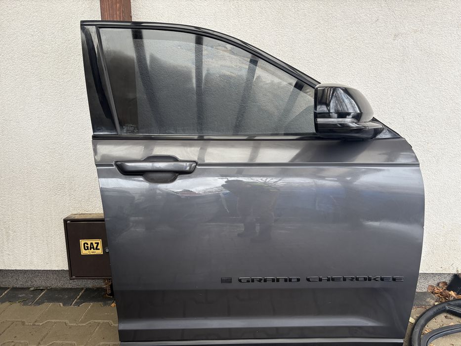 Drzwi prawy przód Jeep Grand Cherokee WL