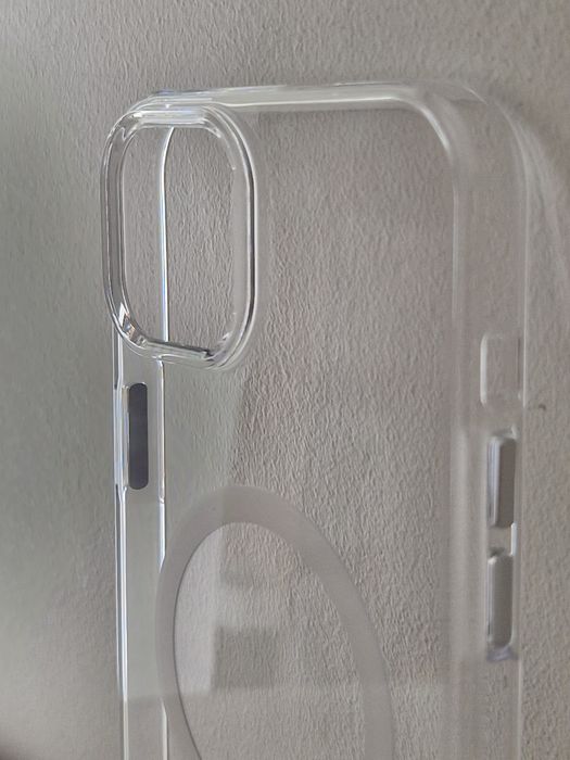 Benks Etui Magnetic Crystal do Iphone 15 Plus przezroczysty