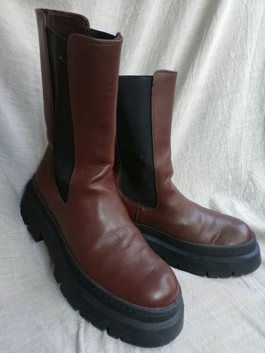 Жіночі чоботи  Pull & Bear