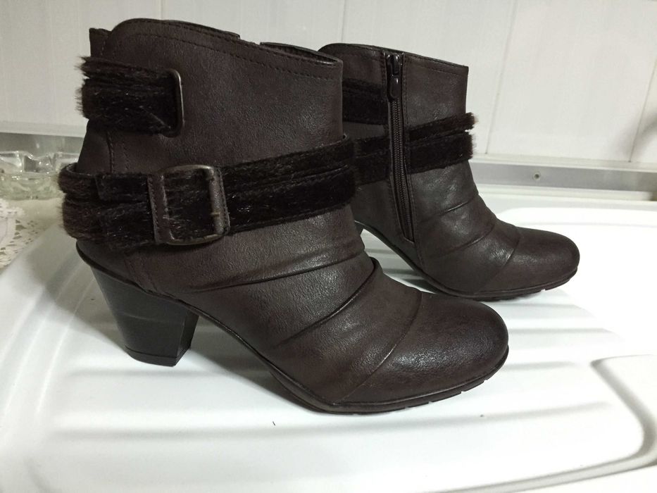 Botas confortáveis NOVAS Nº 36