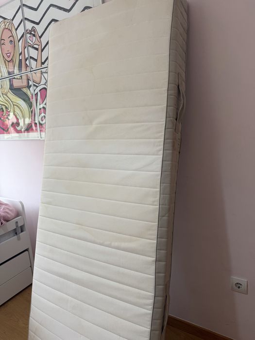 Colchao ikea de solteiro