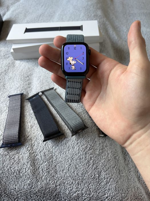 Apple Watch SE 2 44mm - гарний стан.