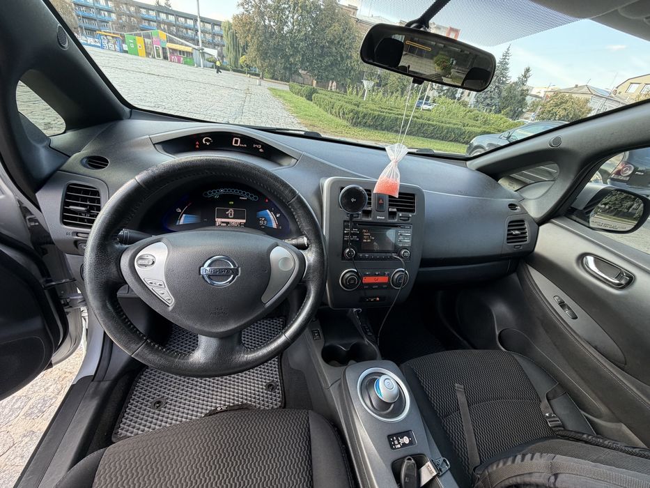 Nissan Leaf 2013