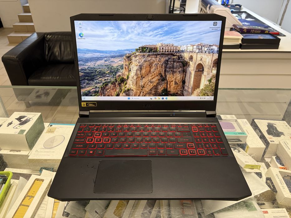 Zadbany Acer Nitro 5 i5 11 gen 16GB 500GB RTX 3050ti