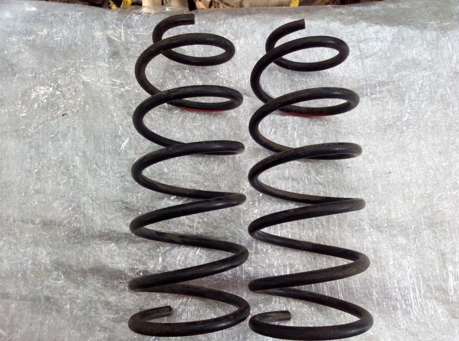 Пружина амортизатора возможно передняя ВАЗ