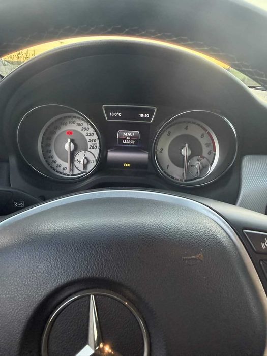 Mercedes-Benz CLA180d