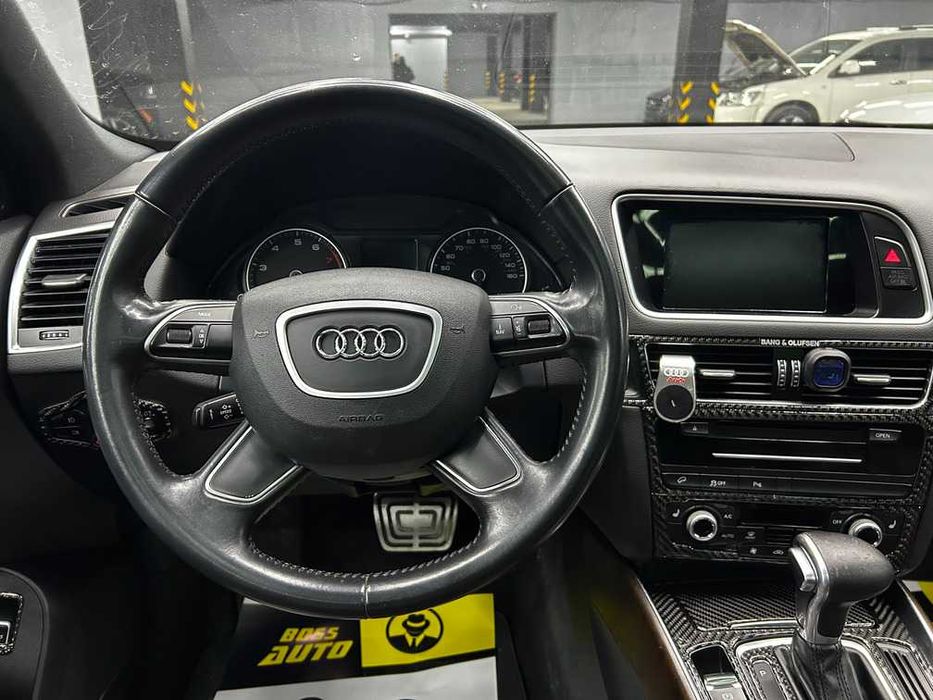 Audi Q5      2016