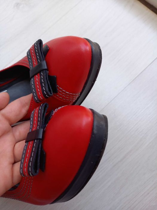 Buty pantofle szpilki