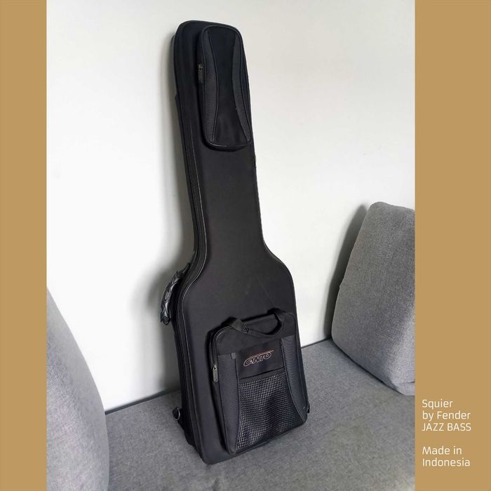 Jazz Bass Squier by Fender | bas pięciostrunowy + pokrowiec