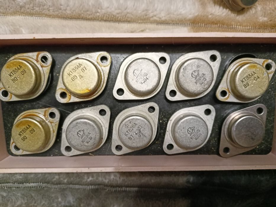 Продам разные транзисторы
