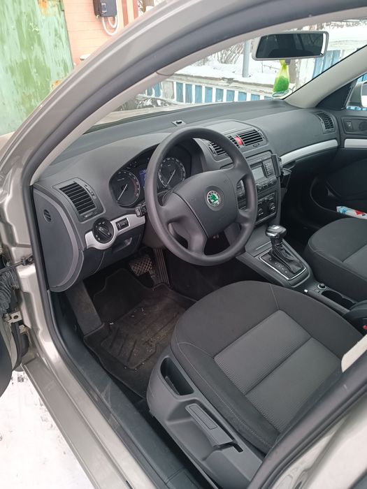 Skoda Octavia A5 1.9 TD, АКПП