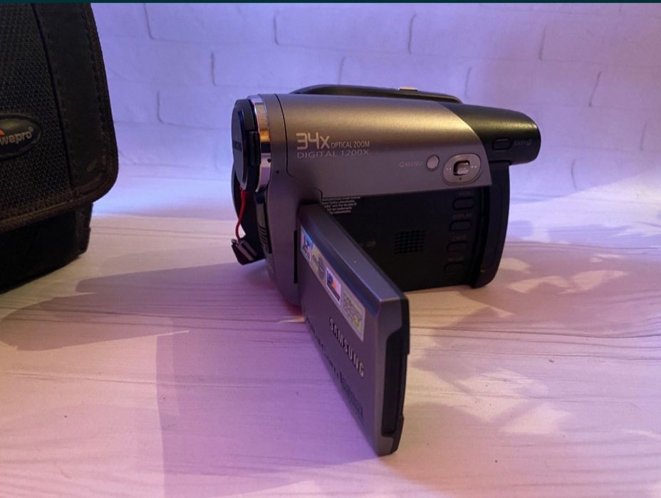 Відеокамера Samsung