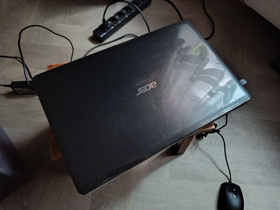 Laptop Acer 15,5 cala