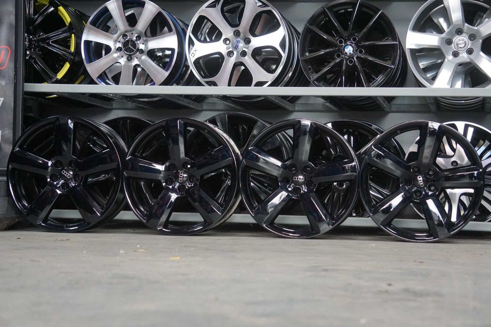 Alufelgi do Audi 5x112 8Jx19 et35 cb57,1mm czarny polysk