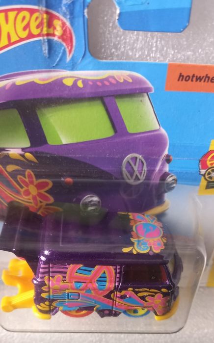 TH treusure hunt kool kombi hot wheels