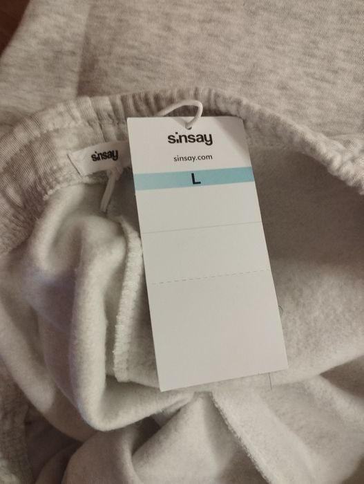NOWE Spodnie dresowe Sinsay L z metką