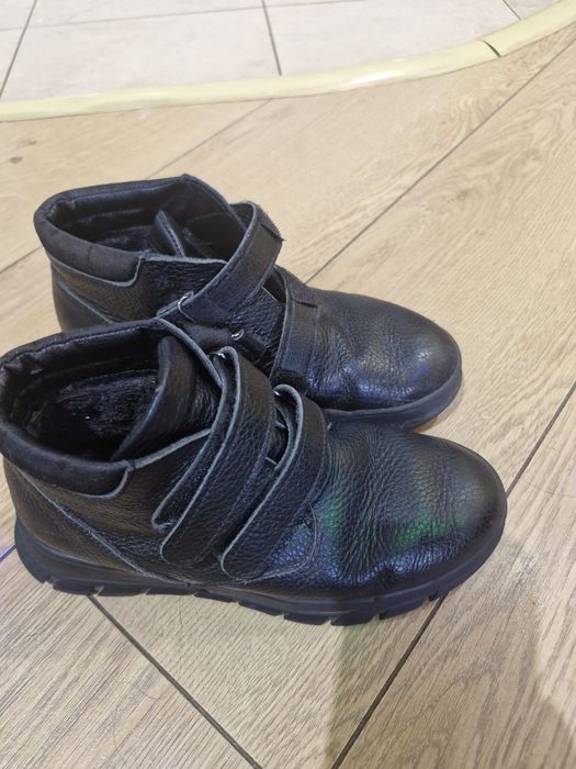 Ботінки сапоги чоботи