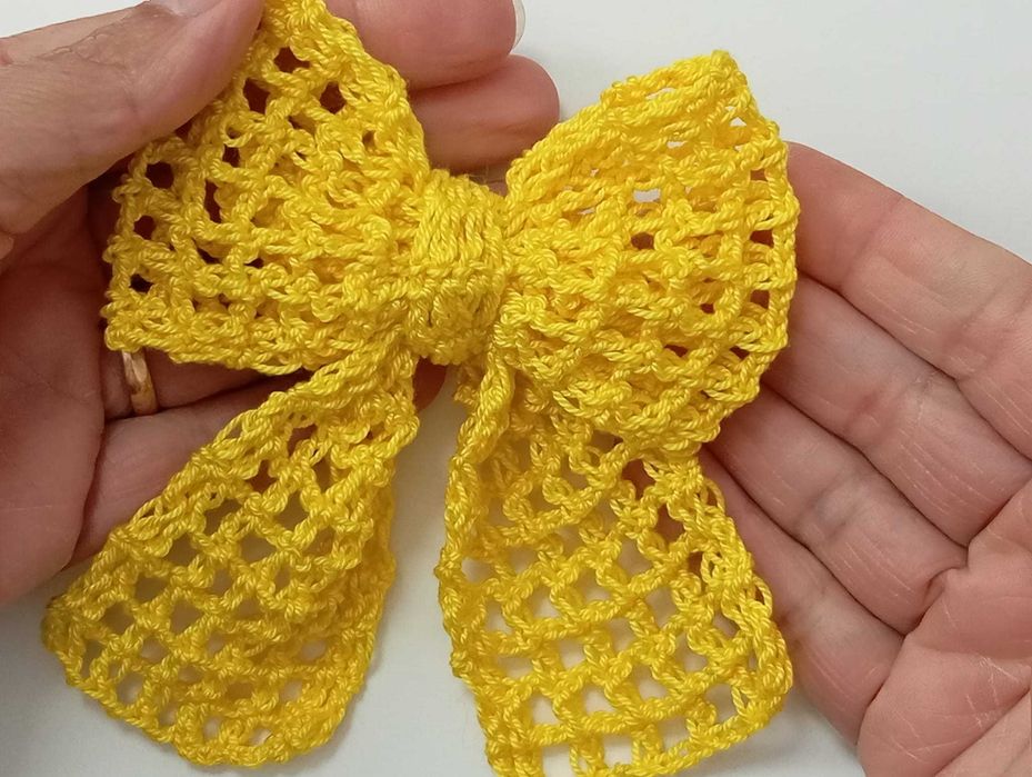Laço de crochet para cabelo