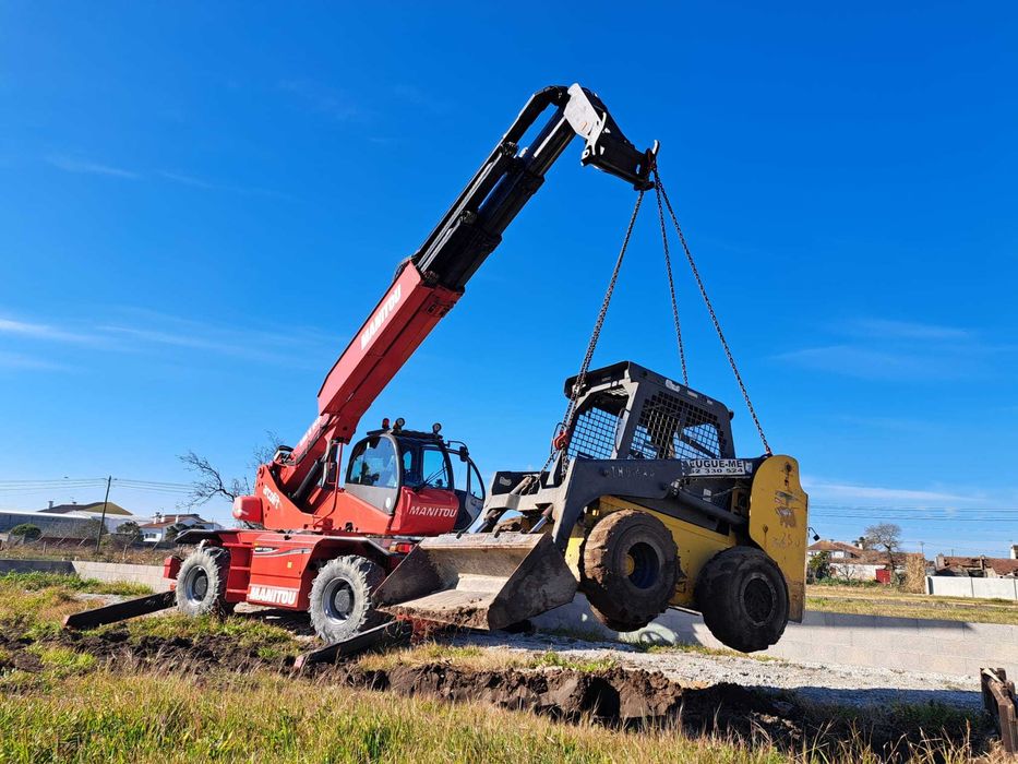 Serviço Com Operador de Empilhador Telescópico Rotativo MANITOU 25m!