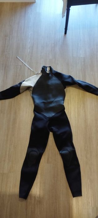 Fato Surf 3/2 (tam 44 Médio) Tribord 15€ Póvoa de Varzim