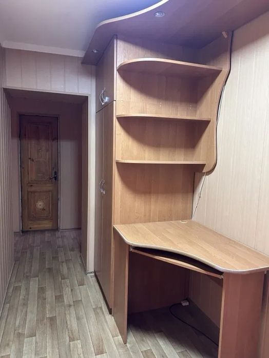 Продам елітну чотирикімнатну квартиру в центрі міста - 125 м².