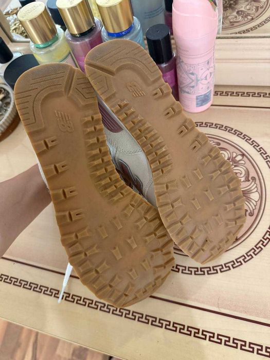Жіночі кросівки New Balance 574 (WL574FLR) — 38 розмір / 24.5 см / Оригінал