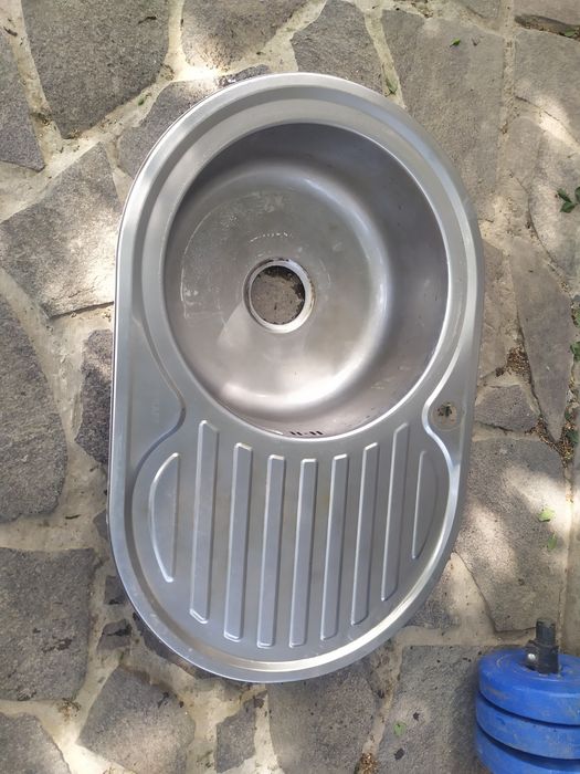 Продам умивальник на кухню нержавійка