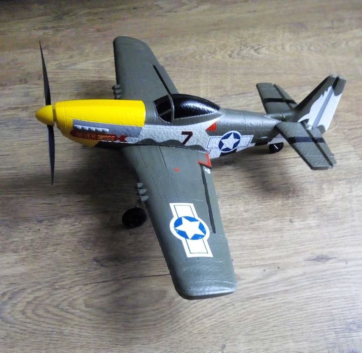 Samolot RC zdalnie sterowany Mustang P-51 2,4Gh 4Ch żyro