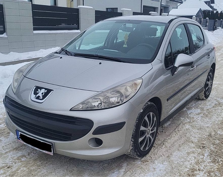 Peugeot 207 1.4 benzyna