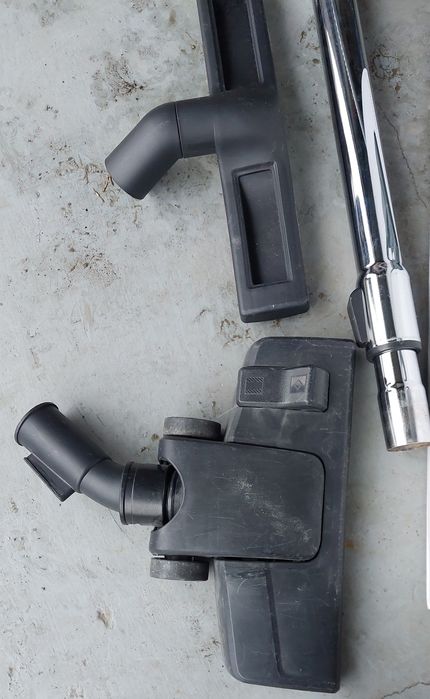 Odkurzacz bezworkowy Electrolux Ease