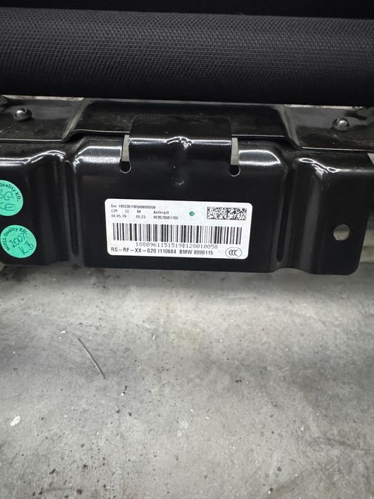 Продам на БМВ G20   ( торг також є )