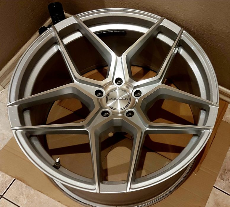 Alufelgi Japan Racing JR34  20 cali jak nowe 5x114.3