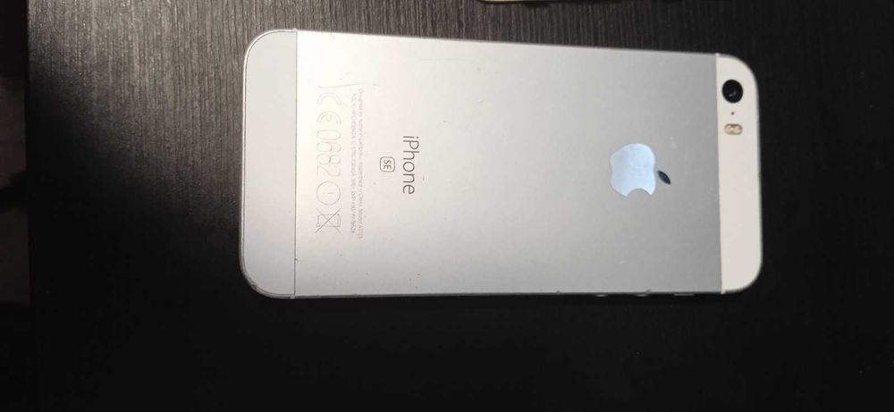 Продам iphone робочі та на запчастини