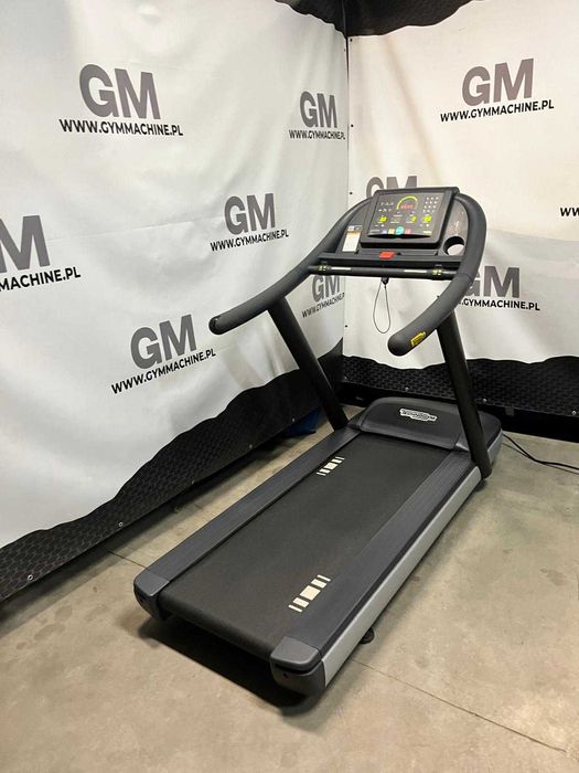 Bieżnia Technogym jog 700 Led Black z joystickami Gwarancja!!